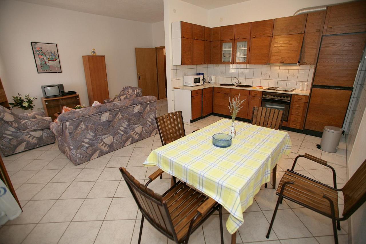 House Peri Appartement Trogir Buitenkant foto